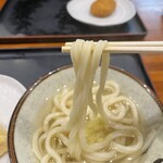 大島うどん - 早朝6時からオープンしている「大島うどん」さんで朝うどん(๑'ڡ'๑)୨♡