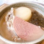 Okinawa Sakaba Junimaru - 3種盛り
      
      