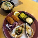 L'Ecailler Oyster Bar - 