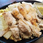 Tsubohachi - チキンと白菜のステーキバーニャカウダ添え649円