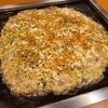 Monja Tsukishima - 明太餅チーズもんじゃ　ベビースタートッピング　プロはこんな小さなスペースでももんじゃが作れる