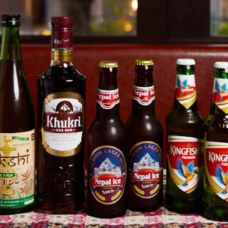 除了來自印度和尼泊爾的飲料外，我們還推薦lassi雞尾酒◎