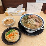 神名備 - 醤油ラーメン+季節の炊き込みおにぎり+メンマ=¥1,760+¥220+¥330=¥2,310-