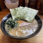 巓 - 並ラーメン
麺硬め・味薄め・脂少なめ