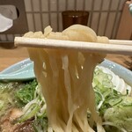 たきちゃんラーメン - 麺リフト