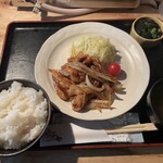 焼肉ダイニング 桜家 - 生姜焼き定食