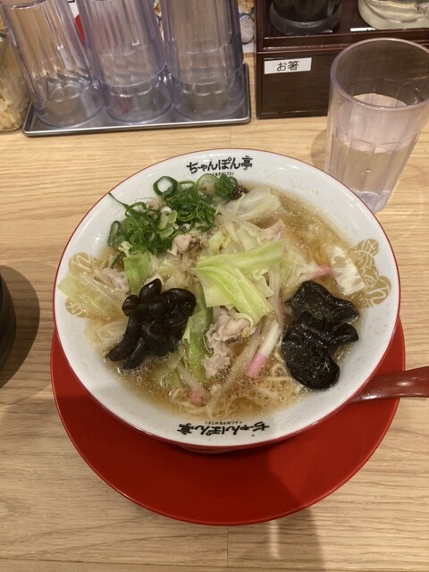 Oumi Champon Tei Nijo eki ten - Nijo/Champon noodle soup | Tabelog