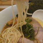 Ramen Suzurun - 麺