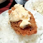 とんかつ六角箸 - 牡蠣フライとタルタルソースと白いご飯