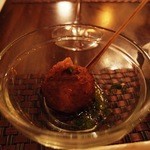 ワインと串揚げ こぱん - 季節の味覚，がんもどき。