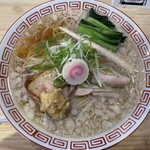 町中華屋台 飯田 - 背脂生姜醤油ラーメン