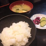 ぱいち - ご飯と味噌汁
