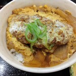 幌加内製麺 - カツ丼アップですってぇ〜♪具材はぁ出汁染み込んだぁ～玉ねぎのみぃだけどぉ～甘辛でぇ旨いわぁ！