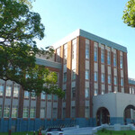 九州大学 医系食堂 - 基礎研究A棟