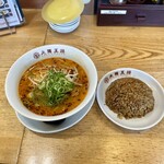 大阪王将 - 真っ白な灰から見たラーメンとチャーハン