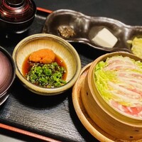 豚肉と白菜のミルフィーユせいろ蒸しとヒレカツ