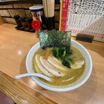 横浜ラーメン 味濱家 - 