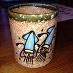 海鮮・話食処 しん - 湯のみ茶わんもイカしてますね？