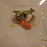 レストラン　ミュゼ - オマール海老と黒米のサラダ仕立て
