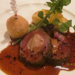 レストラン　ミュゼ - 牛フィレ肉とフォアグラのロッシーニ　ペリグーソース　百合根のコロッケ　アップ！