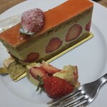 ア コテ ドゥ テ - 