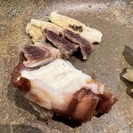 鮨やしろ - 鯨とタコ