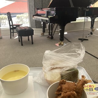 スワン カフェ&ベーカリー_1