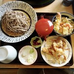 山形蕎麦　やま久 - 天ざるそば  げそ　天丼