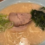 ニューラーメンショップ主水 - ラーメン850円