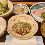 Aoharu Shokudou - アジフライの配膳前の定食