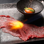 A5黑毛日本牛肉「橫濱牛肉」壽司寿喜烧風烤肉