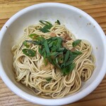 麺蔵あつお - 追い玉黒　¥300-　～毎回、思うがこれだけで良いかも！でも、これだけ頼むのは気が引けるので、メインを頼みます(^^;)