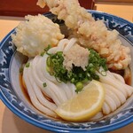 梅田 釜たけうどん - 