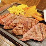 熟成牛ステーキバル Gottie's BEEF - 