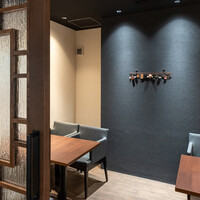 ON the TABLE CHINESE - 特別な空感