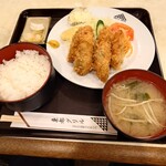 東都グリル - カキフライ定食