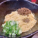 汁なし担々麺 階杉 - 汁なし担々麺 大盛 790円