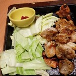 Uotami - 希少部位！鶏とろ（肩肉）の岩塩焼・６０３円