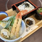 Oshokujidokoro Yamayoshi - カニ天ぷら丼＋ざるうどん