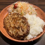 Bikkuri Donki - レギュラーバーグディッシュ300g ごはん大盛 サラダ大盛