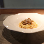 Cucina Italiana 東洞 - メッツェリングイーネ 牛肉のラグーソース