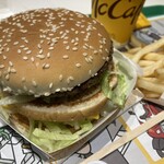 マクドナルド - 