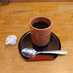 cafe 野野 - ◯コーヒー
■コーヒーはセルフサービスとなる

抽出されてから時間経過してる味わい
（保温ポットでのセルフとでの提供なので当然❔笑）
苦み、酸味、共に普通な味わい