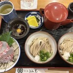 Sobakura - ミニ鯛丼と生そばのセット(¥1,430)