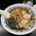 栄信軒 - ラーメン(600円)