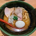 焼きあご塩らー麺 たかはし - 