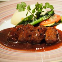 シェ・イノ - 
