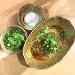 shirunashitantammenkunimatsu - ・汁なし担担麺 辛さ×2 800円/税込
                        ・ねぎ 大盛り券 100円/税込
                        ・温泉玉子 100円/税込