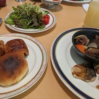 ブッフェアンドカフェ スロープサイドダイナー ザクロ - 