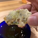 花小町 - 天草産芝海老のタルト、塩漬け泥障烏賊の肝、卵黄　パセリ